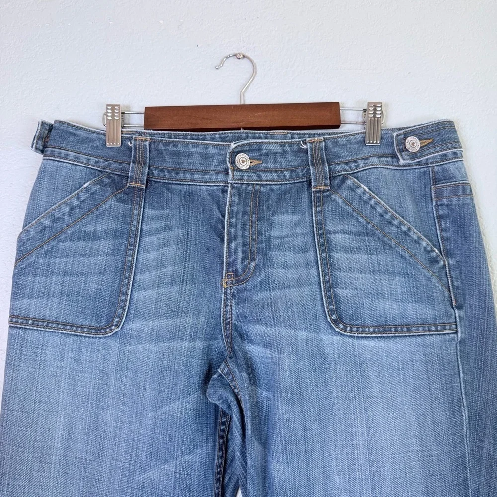 Banana Republic Trouser Jean Low Rise Distressed Medium Wsh Wide Leg Flare 14